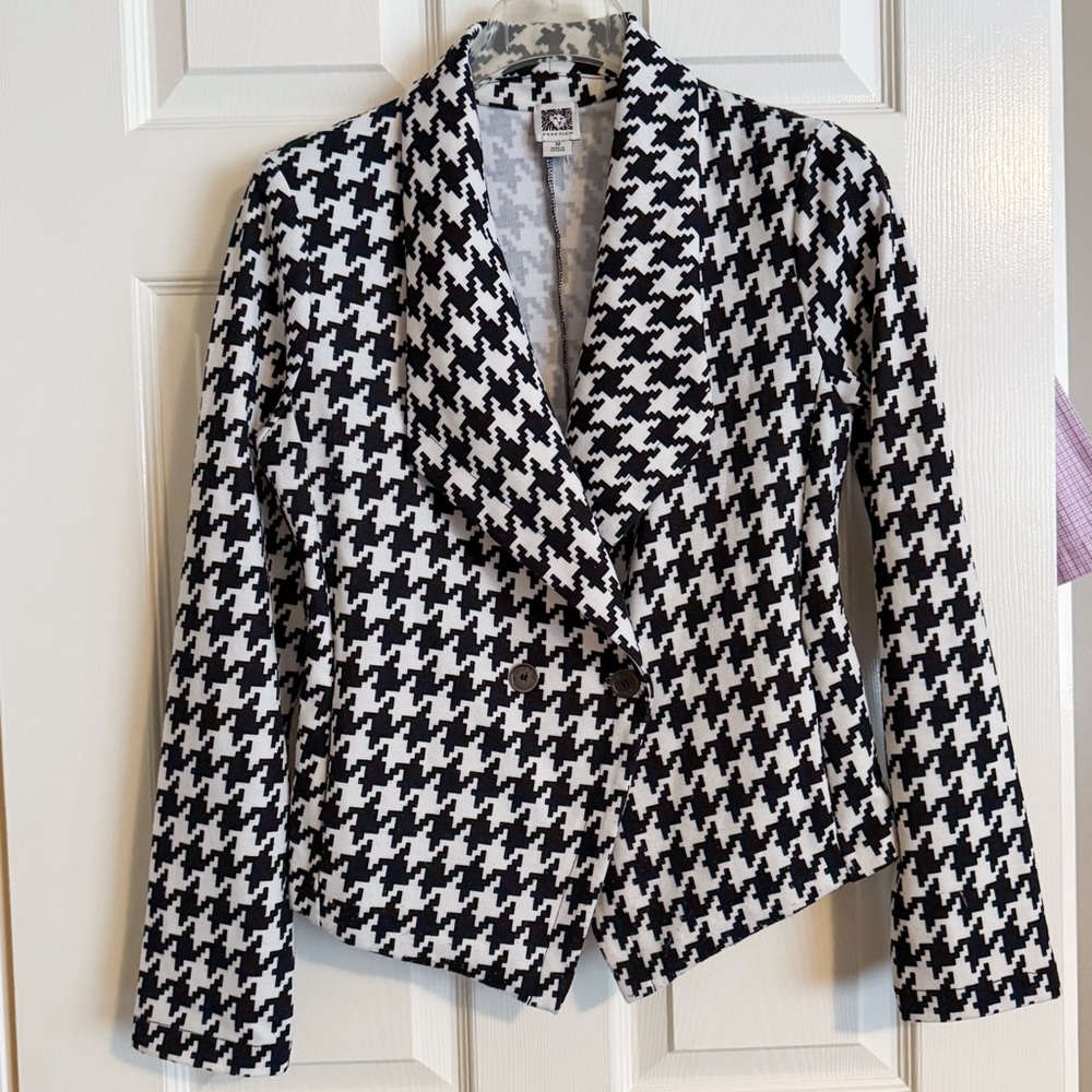 #48 Ann Klein Black and White Houndstooth Women's Jacket size M